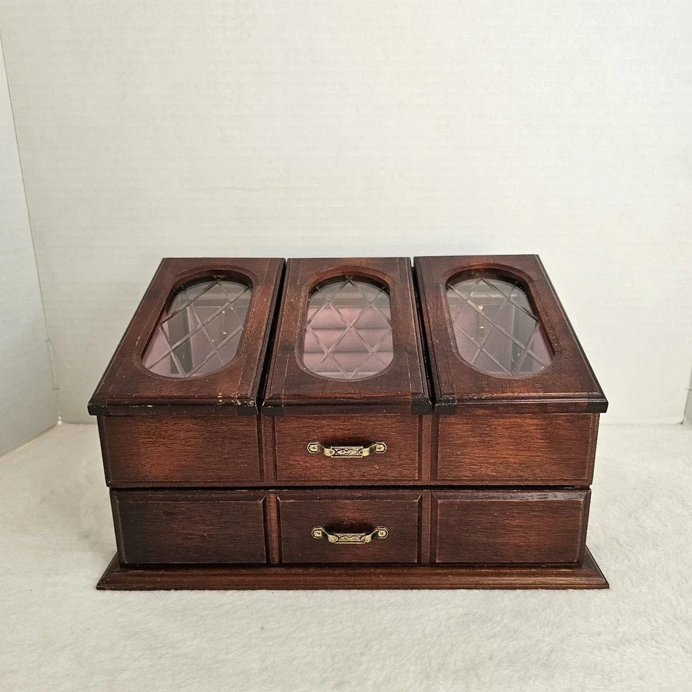 🖤Vintage wooden musical jewelry box